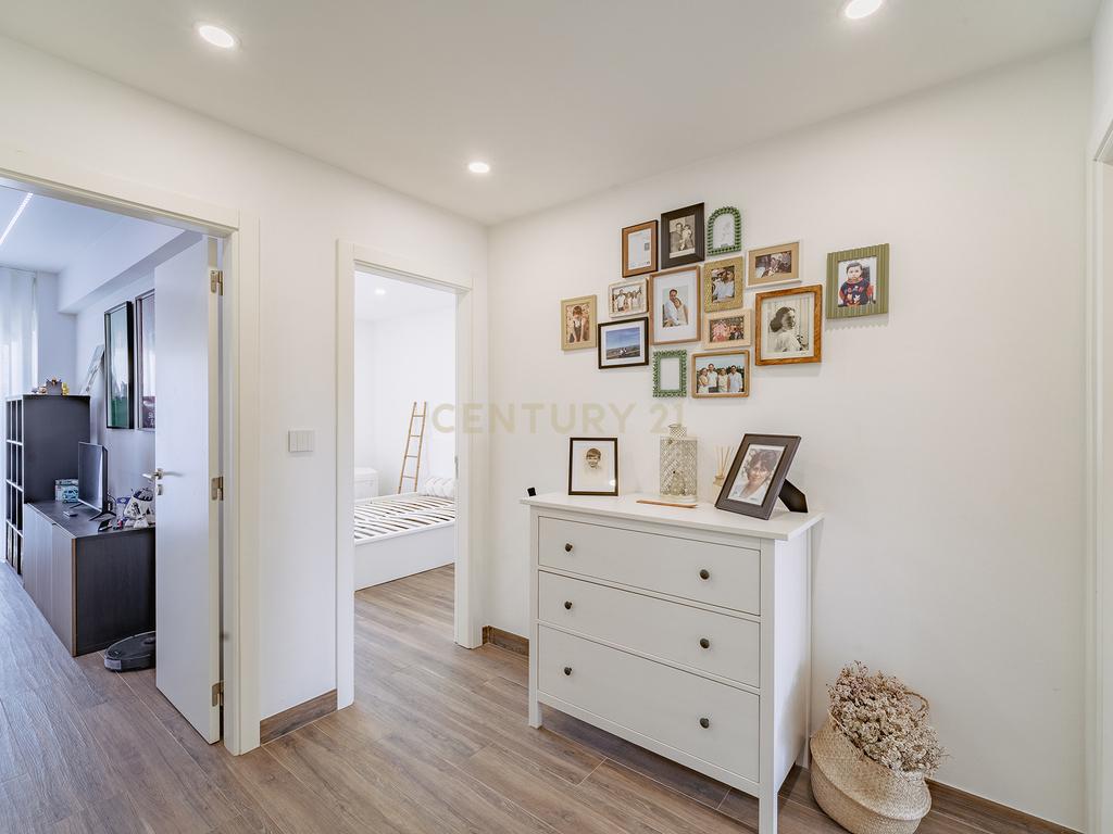 Apartamento T3 em Carnaxide, Lisboa - Image 26