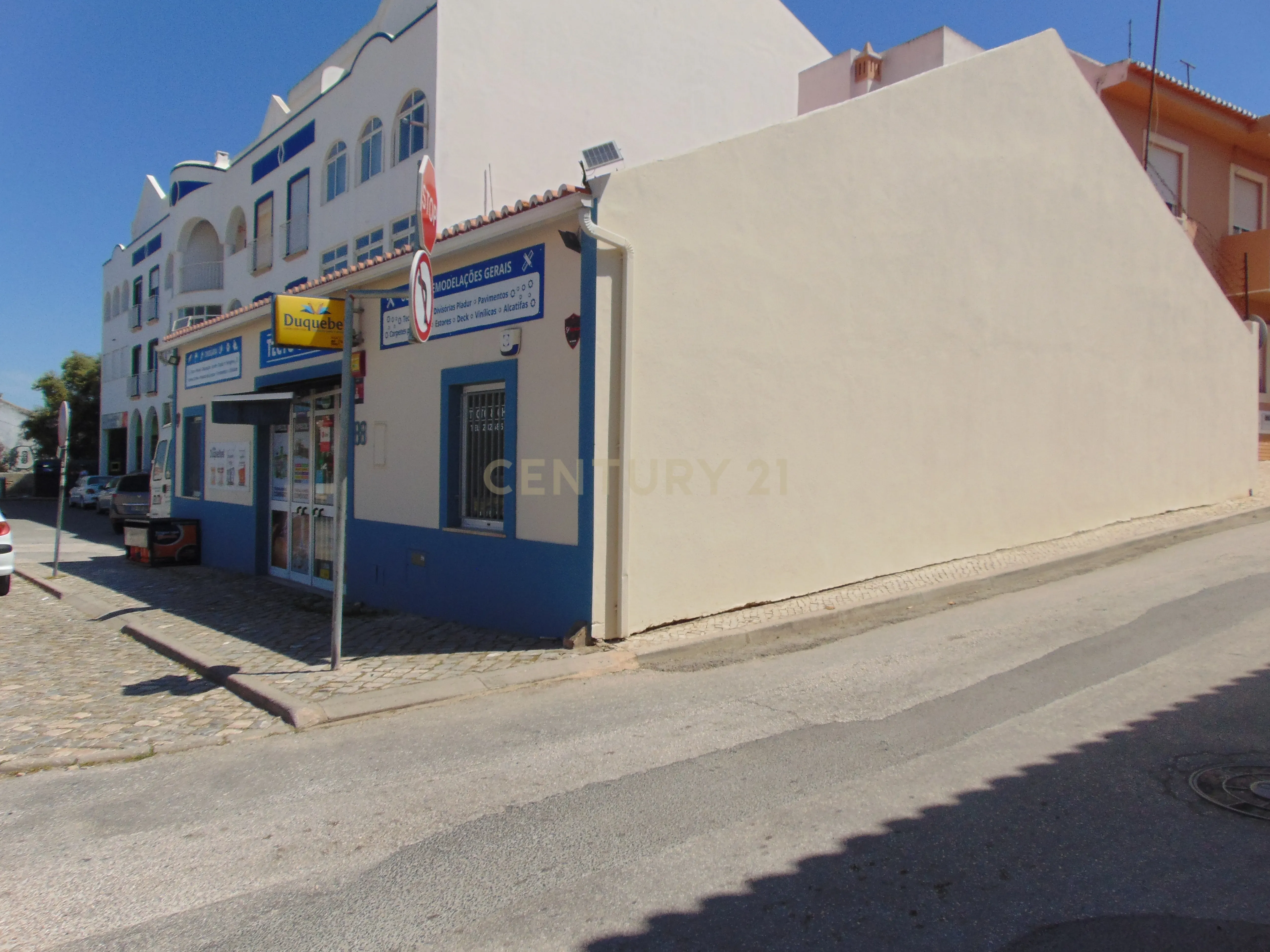 Fotografia 8 de Loja/Armazém e Trespasse de Negócio