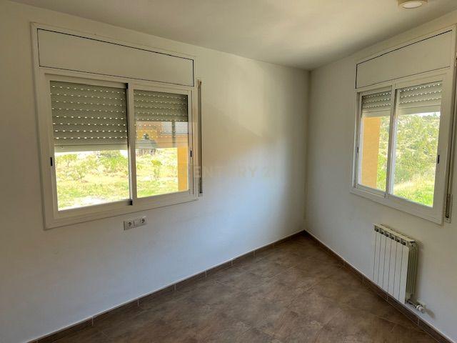 Luxuosa Moradia com Vista para a Montanha em Tarragona - Image 23