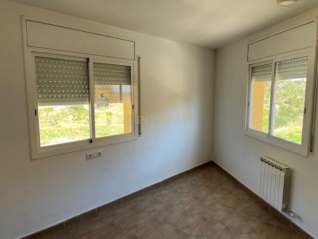 Luxuosa Moradia com Vista para a Montanha em Tarragona - Image 23