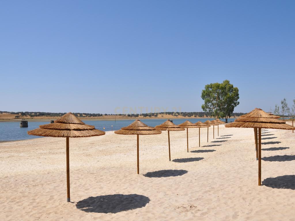 Casa em Évora com terreno a 500m da praia - Image 26