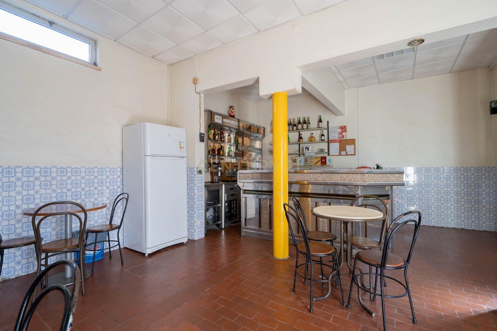 Fotografia 4 de Comércio (Café) para arrendamento em Ribas, Vila Nova de Poiares