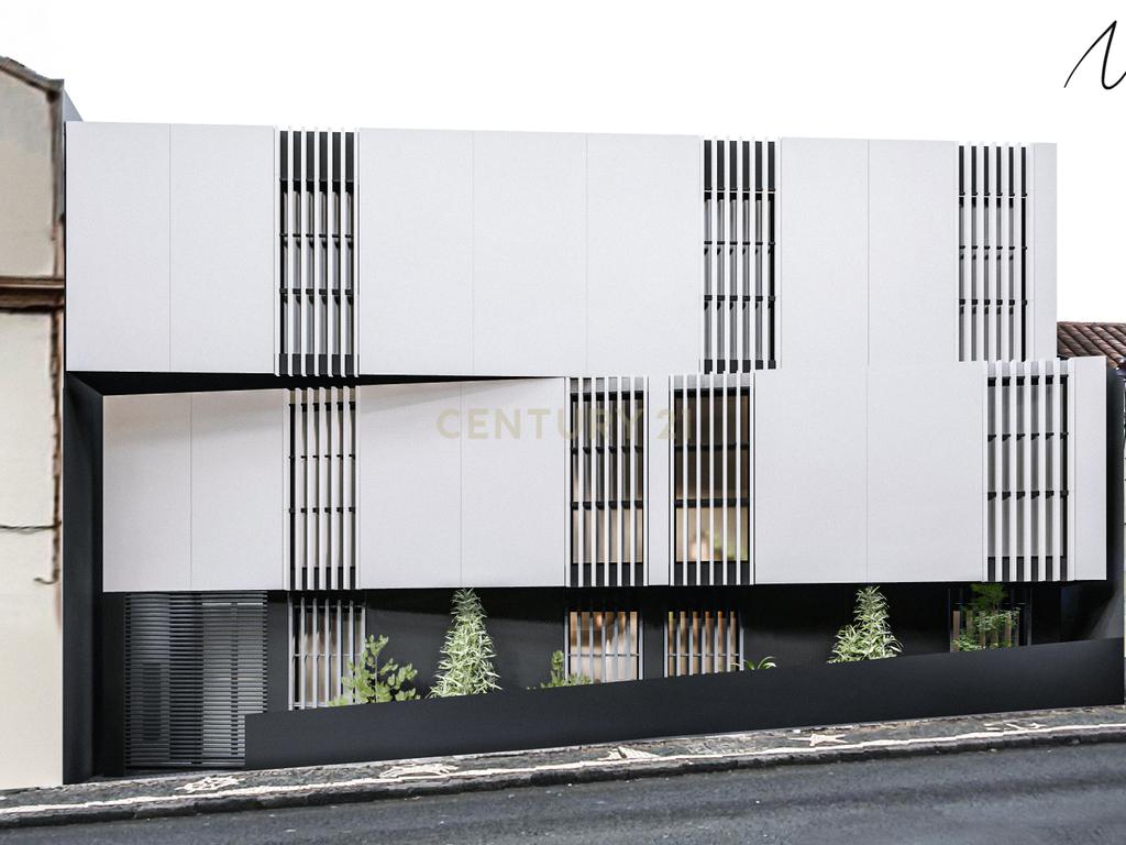 Terreno Urbano com Projeto Aprovado no centro de Ponta Delgada– Oportunidade Única de Investimento - Image 5