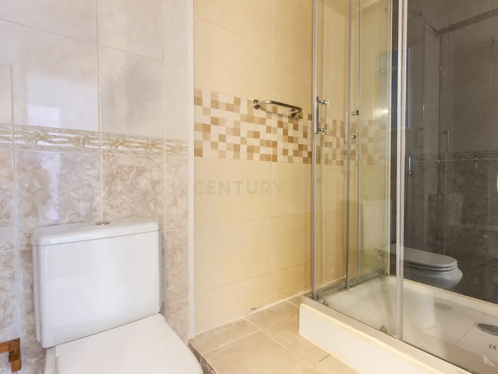 Apartamento T3, Lisboa, com um lugar de parqueamento e arrecadação. Oportunidade Única! - Image 18