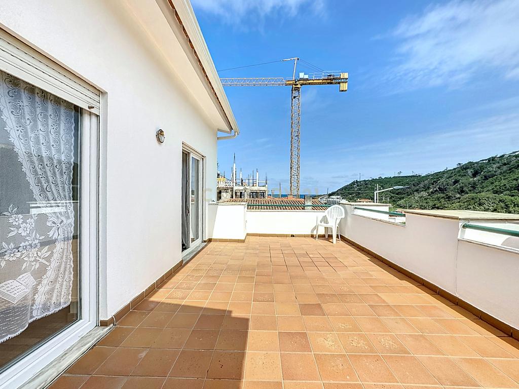 Apartamento - T2 - Praia Paredes da Vitória - Terraço - Vista Mar - Garagem - Image 3