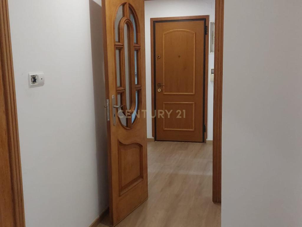 Apartamento Moderno na Ramada para Arrendamento - Image 5