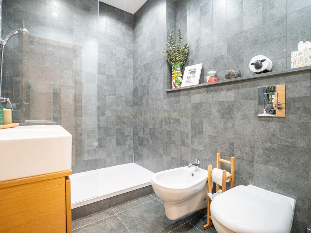 Apartamento T3 na Quinta do Património, em Sacavém. - Image 29
