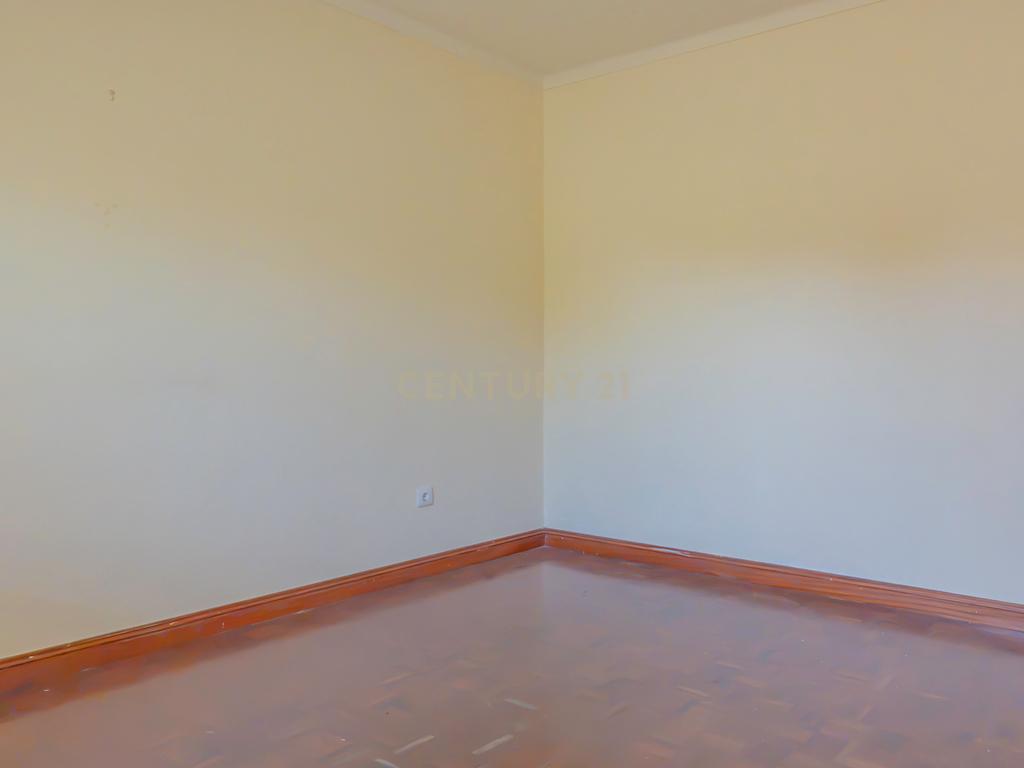 MORADIA SÃO DOMINGOS DE RANA - DUAS ESTRATÉGIAS; UM ÚNICO INVESTIMENTO; UM ENORME POTENCIAL DE VALORIZAÇÃO E RENTABILIDADE - Image 62