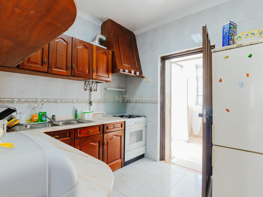 Arrendamento de Quarto para Estudante em Moradia em Lisboa - Image 15