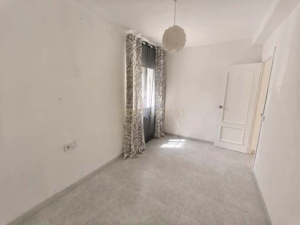 Apartamento Térreo de Esquina com 3 Quartos Totalmente Remodelado em El Boquetillo – Fuengirola - Image 19