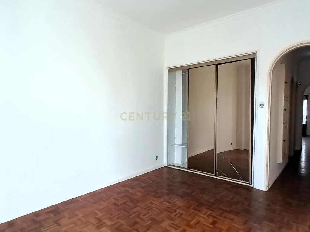 Apartamento de 3 assoalhadas em Oeiras para arrendamento - Image 30