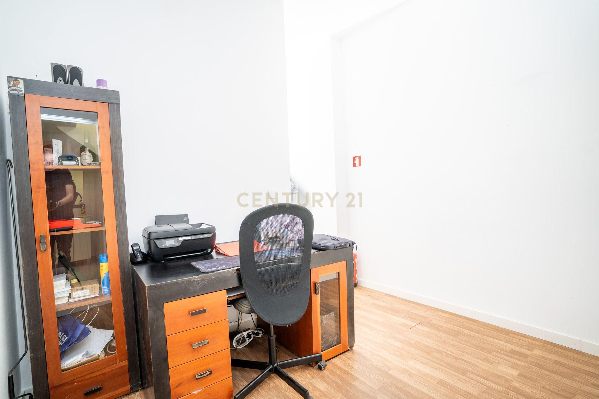 Fotografia 7 de Loja para Arrendamento | 78,5 m² | Estrada do Desvio – Lumiar