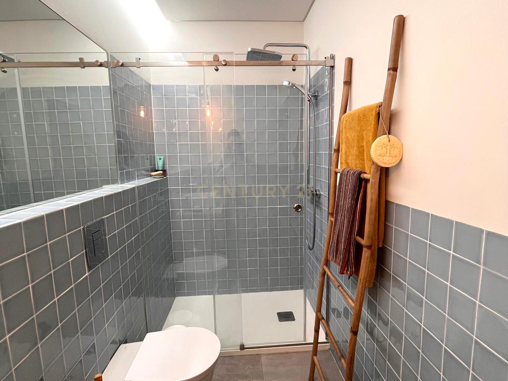 Moderno T1 em Lisboa - Perfeito para Viver ou Investir - Image 3