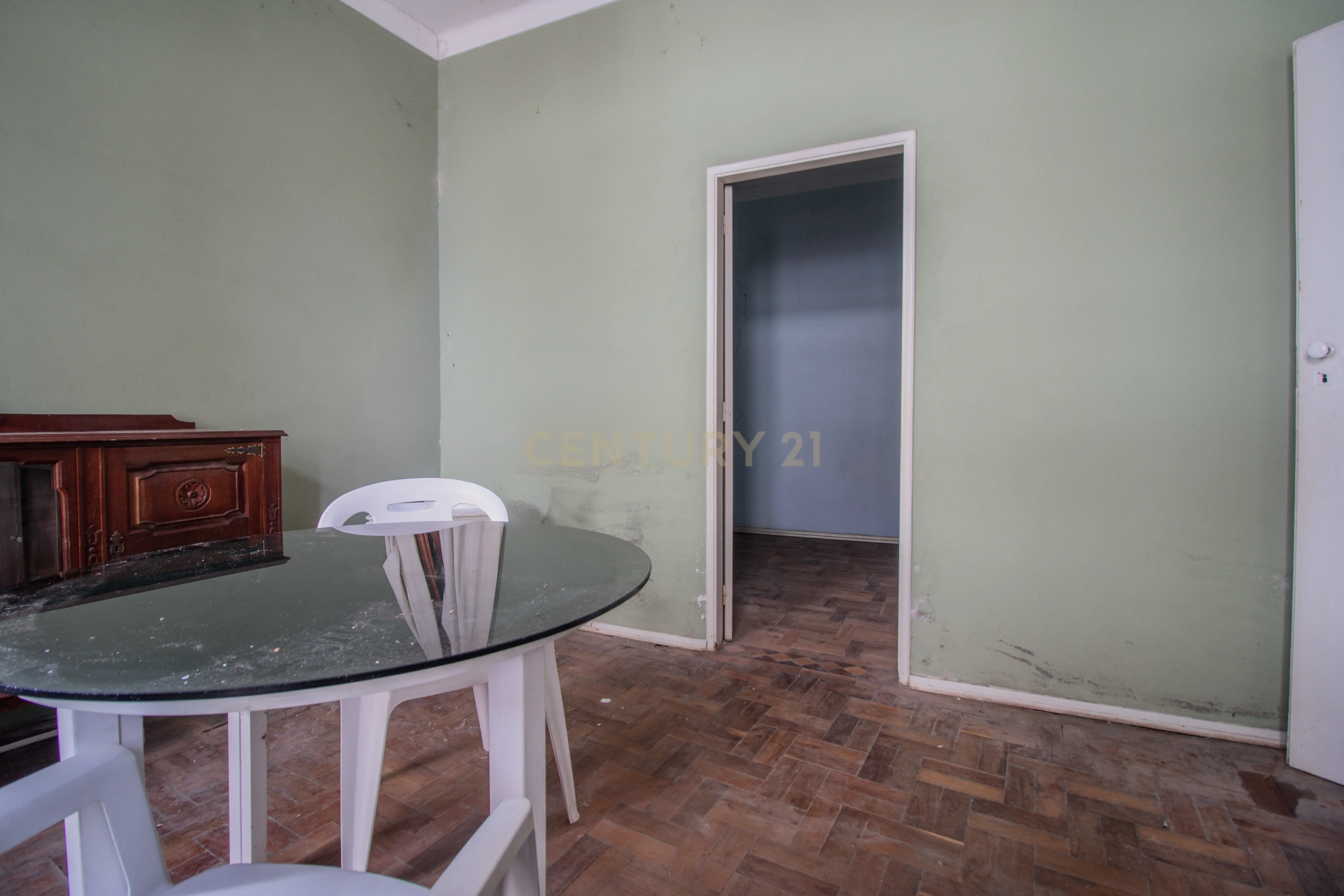 Fotografia 4 de Casa antiga para recuperar com terreno e árvores de fruto, Alhadas, Figueira da Foz.
