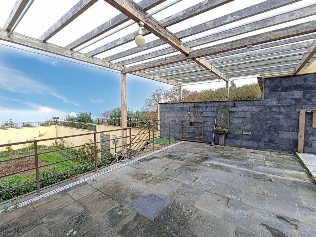 Moradia T4 com Vista Mar | Ajuda da Bretanha | São Miguel - Image 64