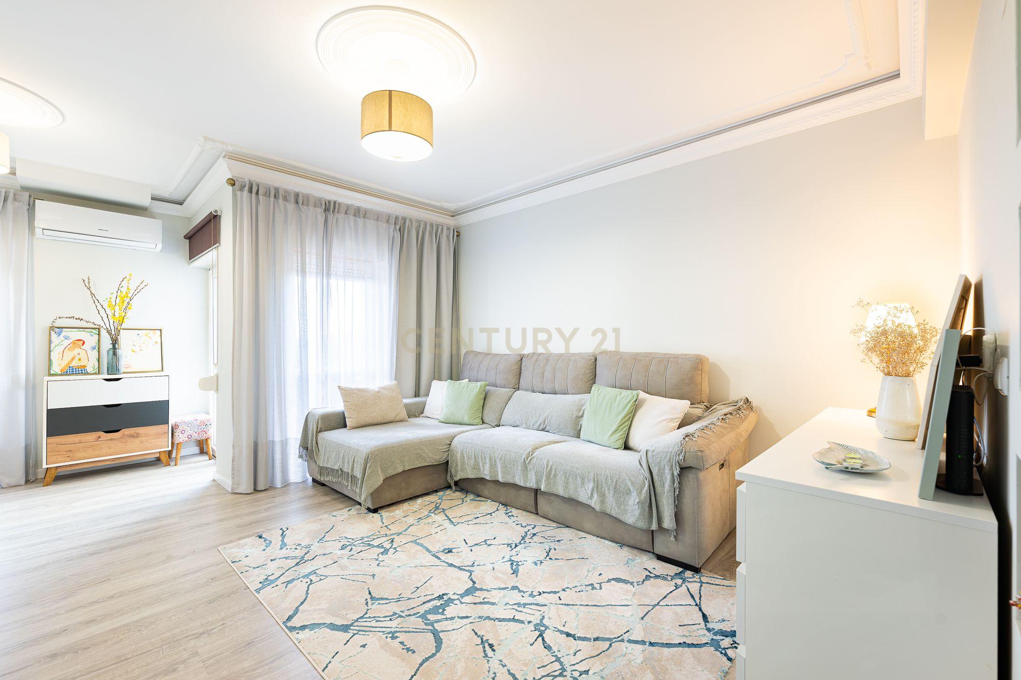 Fotografia 4 de Apartamento Renovado na Sobreda da Caparica, Almada
