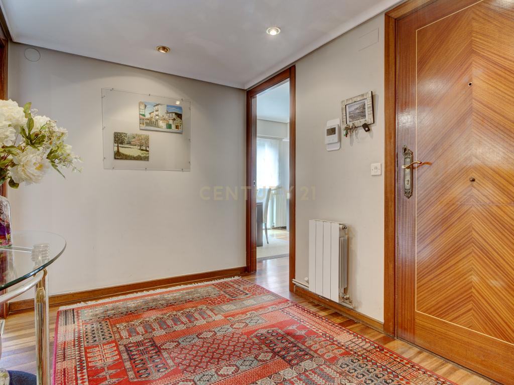  - Image 3