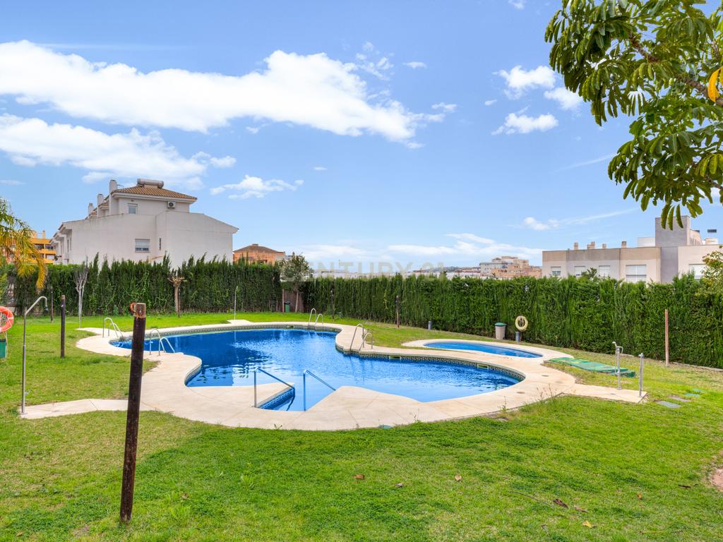 Incrível cobertura duplex no coração de Estepona - Image 17