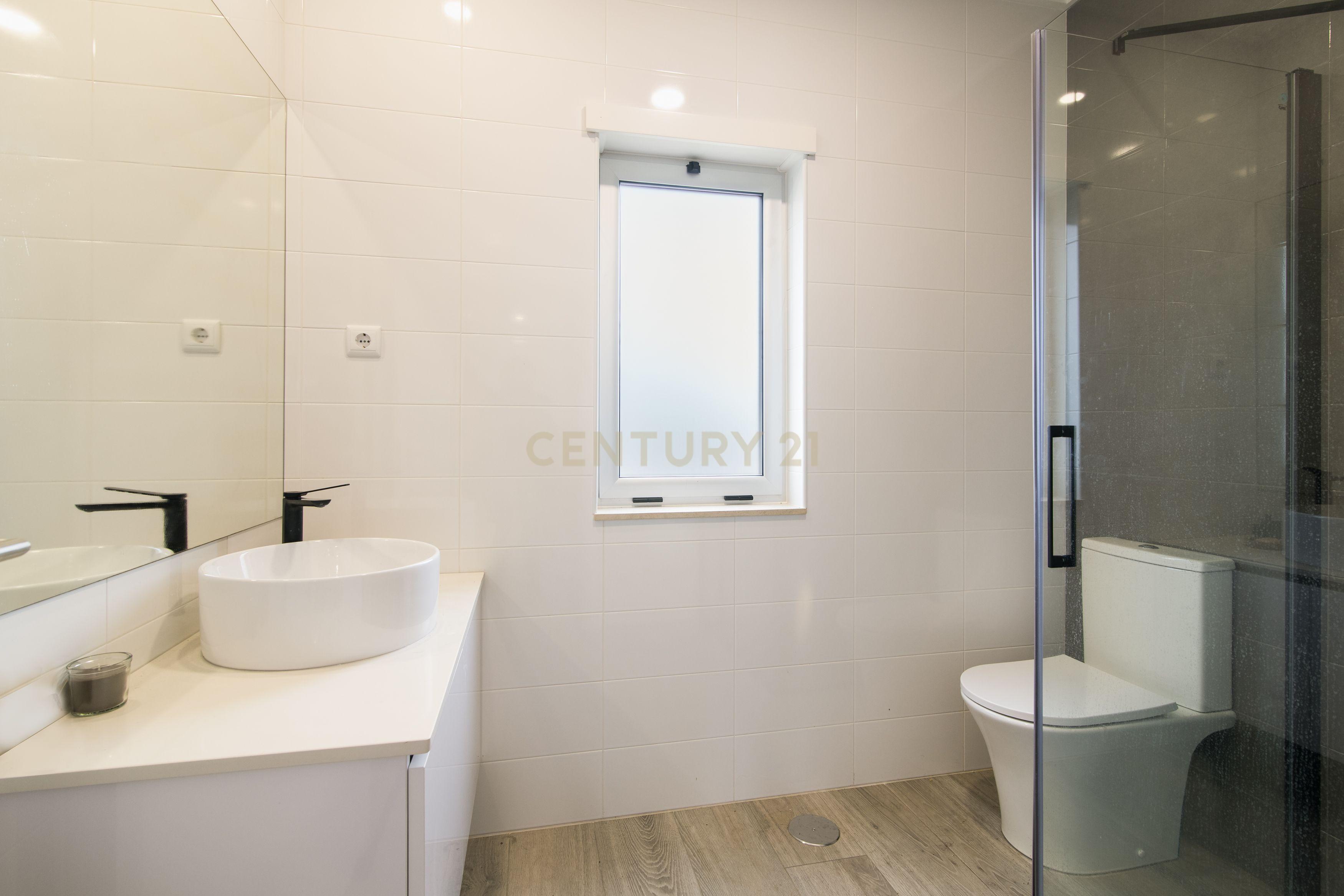 Magnífica Quinta com Moradia Moderna, Piscina e 1 Hectare de Terreno - Image 27