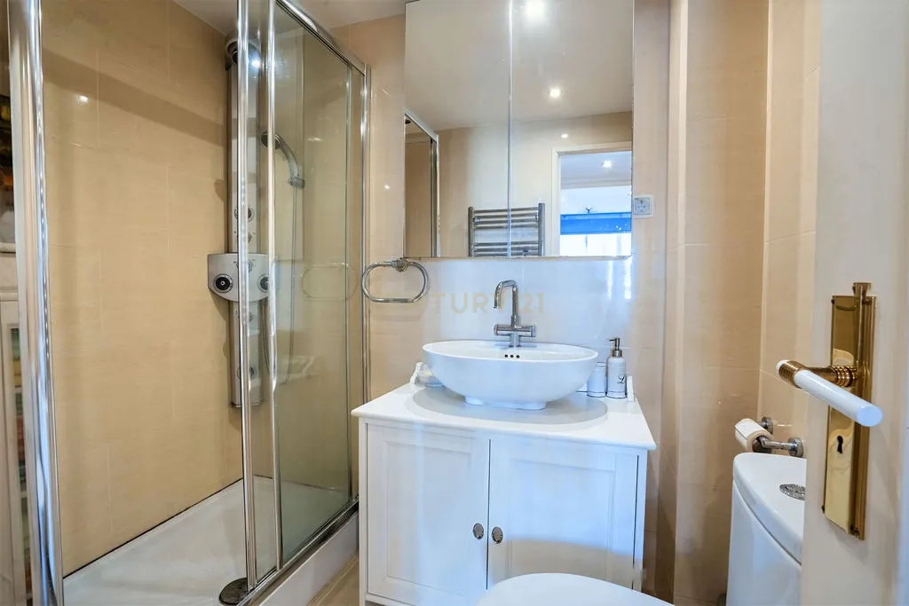 Apartamento T2, Costa da Caparica, 1ª linha de praia - Image 29