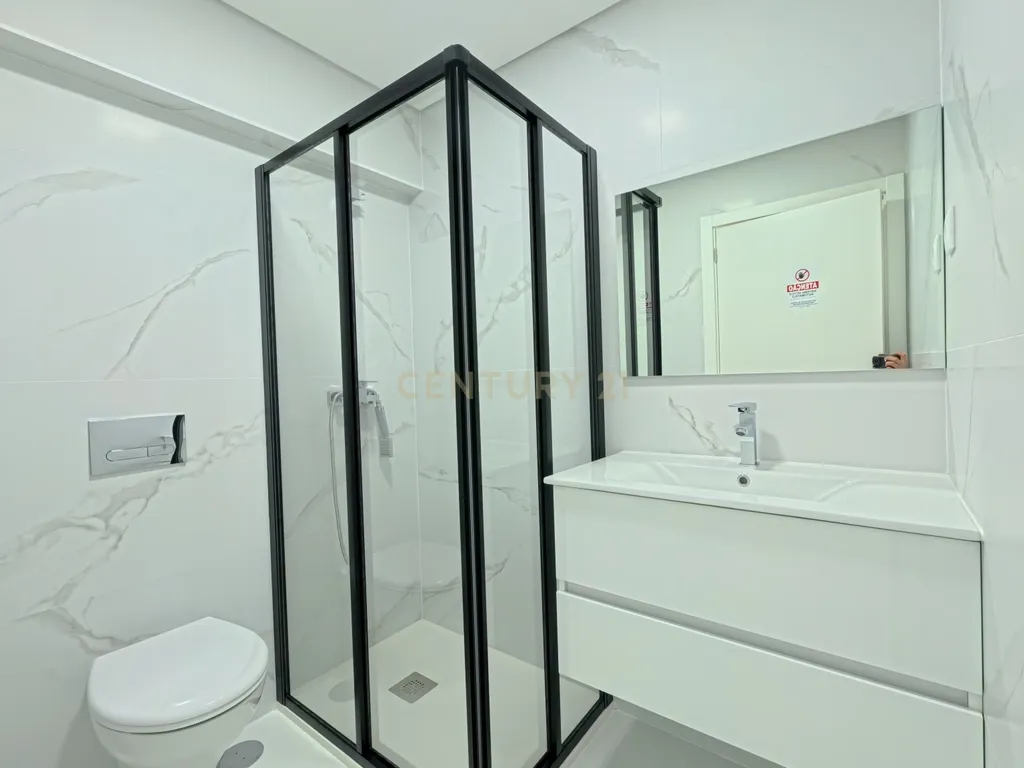 Apartamento Novo em Viseu com Vista para a Cidade - Image 4