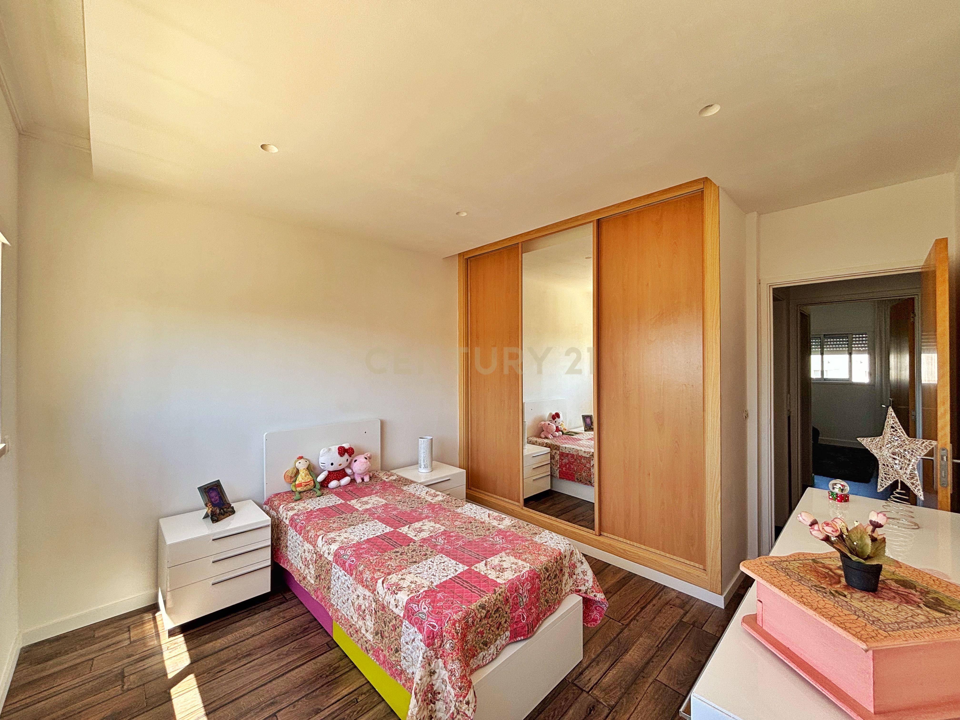 Oportunidade - Apartamento T3 em Portimão - Image 6