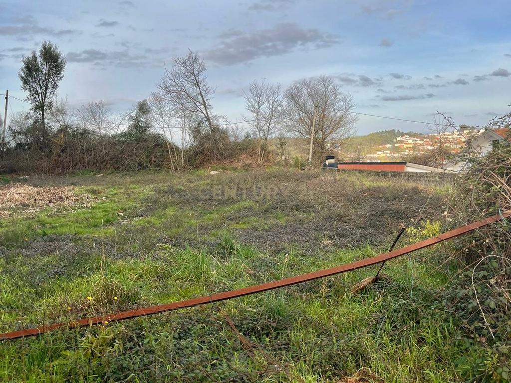 Terreno Urbanizável em Paços de Ferreira - Image 9