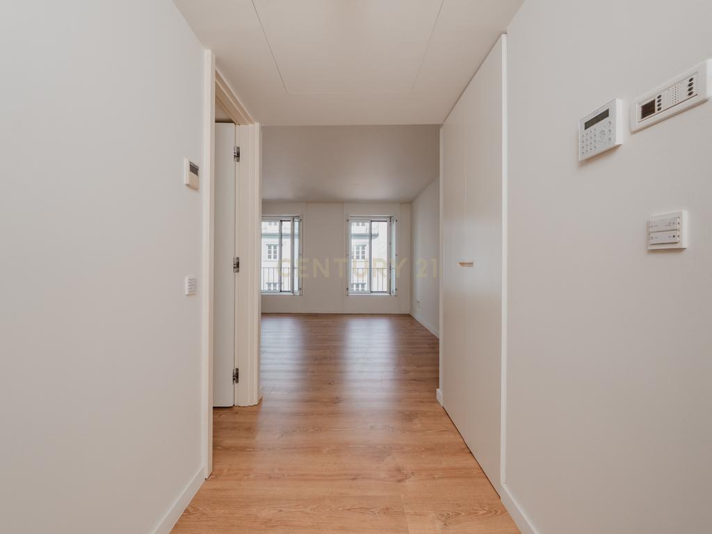 Apartamento T1 de Luxo - Avenida da Liberdade - Image 8