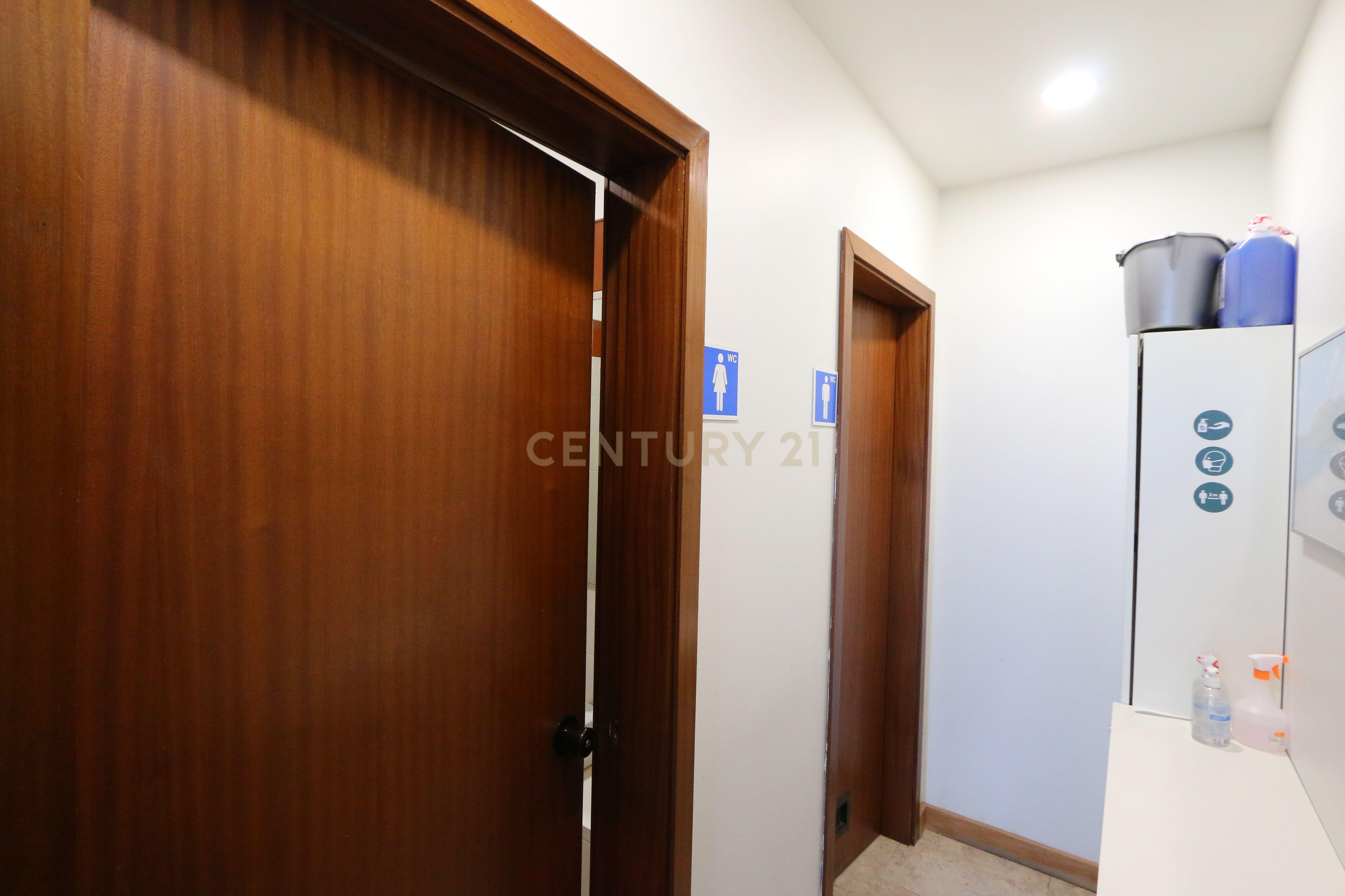 Escritório de 276 m² no Centro Empresarial de Telheiras – Lisboa - Image 7