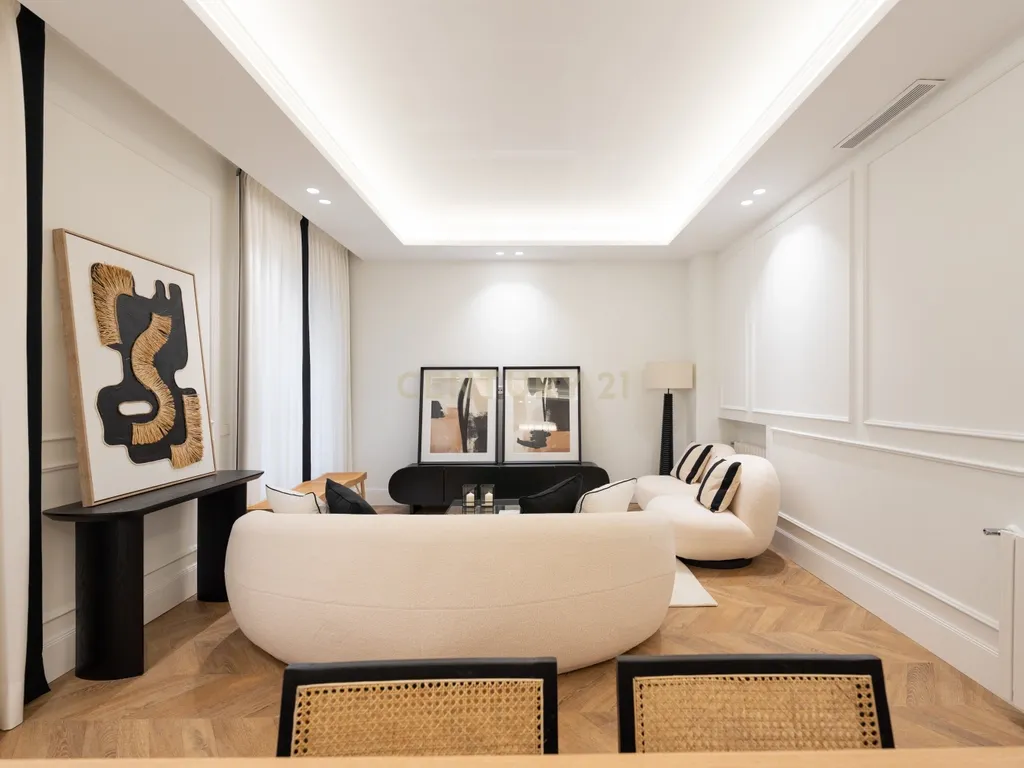 APARTAMENTO REMODELADO E MOBILIADO PERTO DA PLAZA MARQUES DE SALAMANCA - Image 20