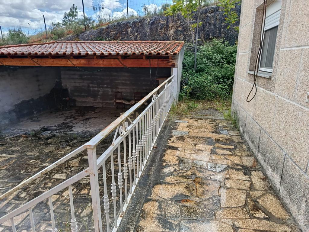 Terreno - Golfeiras - Mirandela, Bragança - 350m² por 82.000€ - Image 5