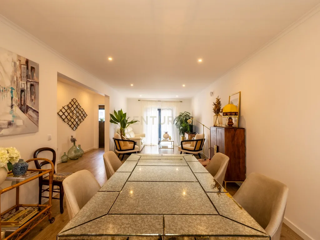 Moradia de Sonho na Charneca da Caparica – Elegância, Conforto e Localização Privilegiada - Image 79