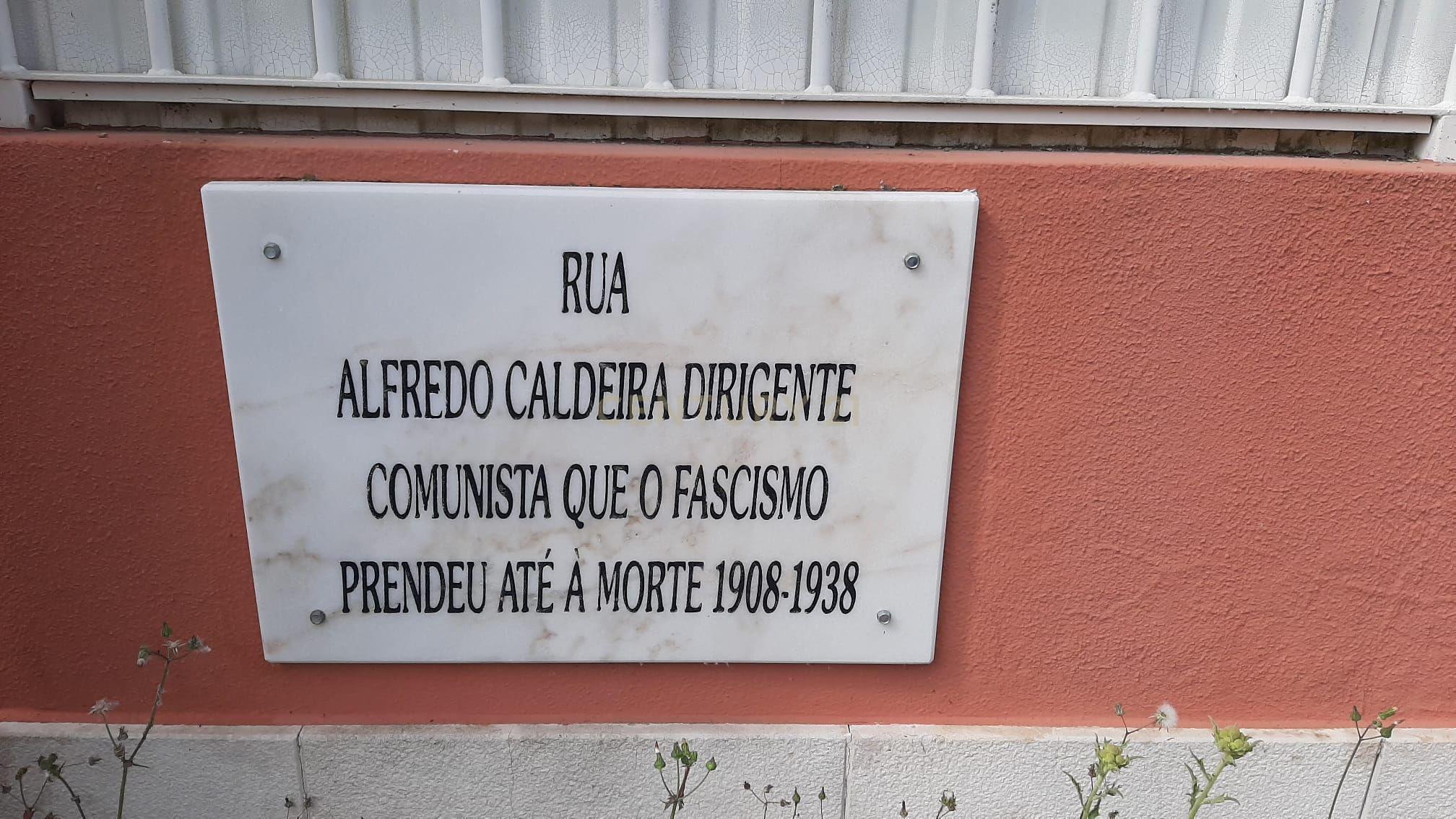 Terreno Urbano nas Quintinhas 600m2 duas frentes de estrada, ótima localização - Image 13