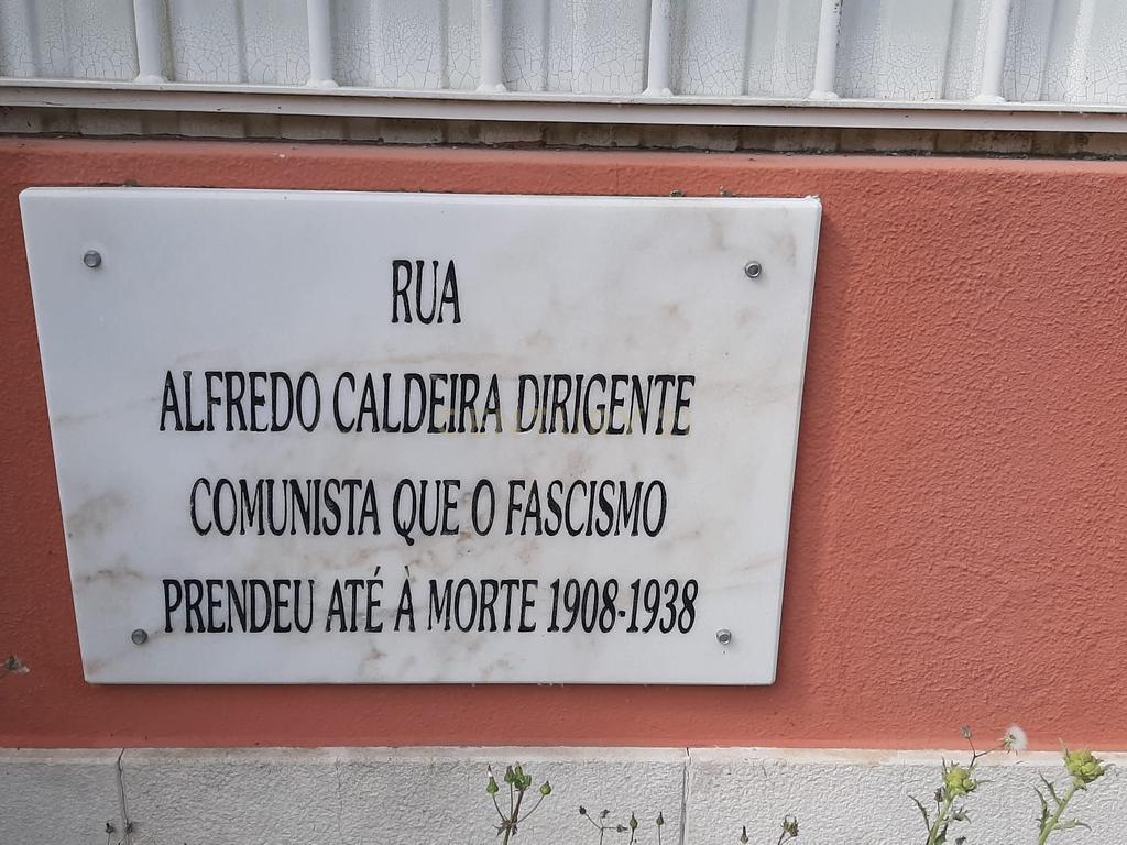 Terreno Urbano nas Quintinhas 600m2 duas frentes de estrada, ótima localização - Image 13