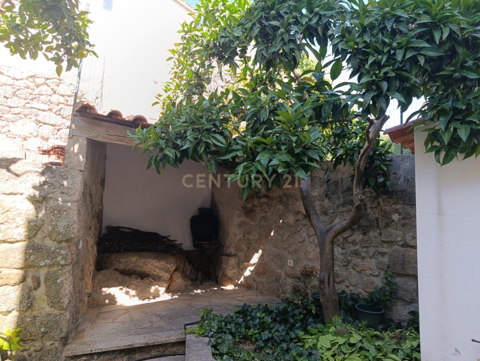 Fotografia 10 de Moradia totalmente remodelada em Idanha-a-Nova – pronta a habitar!
