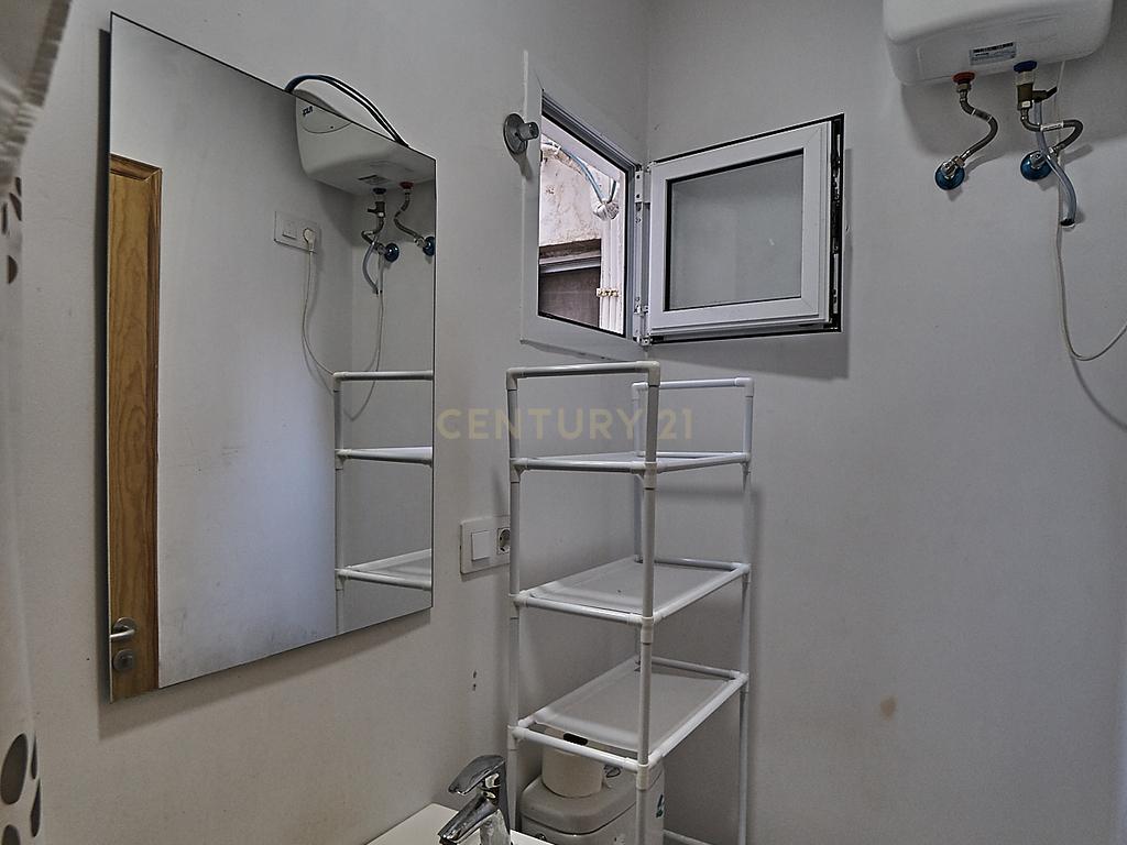  - Image 11