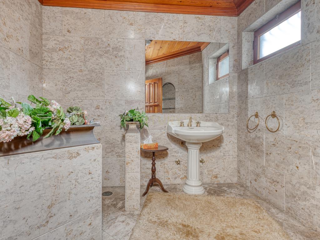 Herdade em Moreira de Cónegos – Moradia com 4 Frentes com Piscina 6 Hectares de terreno ideal para Organização de eventos, Alojamento local , boutique hotel etc - Image 60