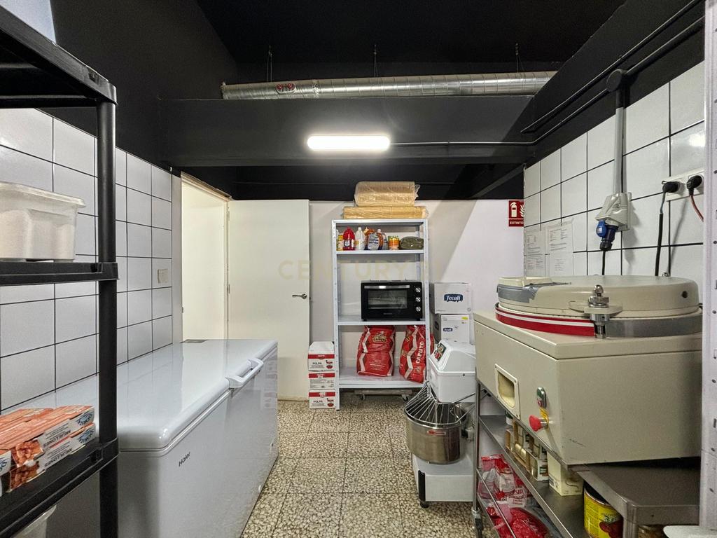  - Image 19