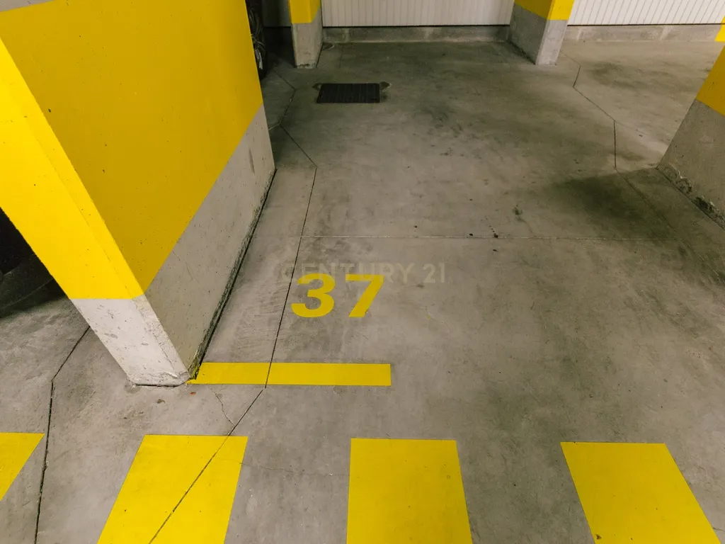 Excelente apartamento T2 em Avenidas Novas, Lisboa - Image 31