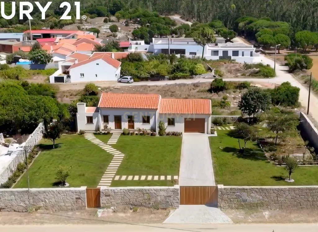 Terreno Urbano com moradia e projeto aprovado – Cezaredes, Lourinhã - Image 2