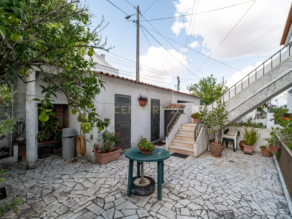 Há casas que se visitam… e há casas que se sentem. Esta é, sem dúvida, uma delas. - Image 34