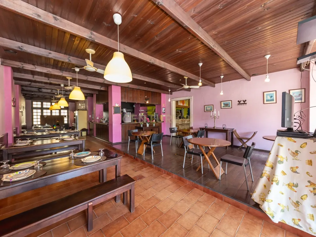 Restaurante "República dos Frangos" – Oportunidade Única em São João, Junto à Praia - Image 8