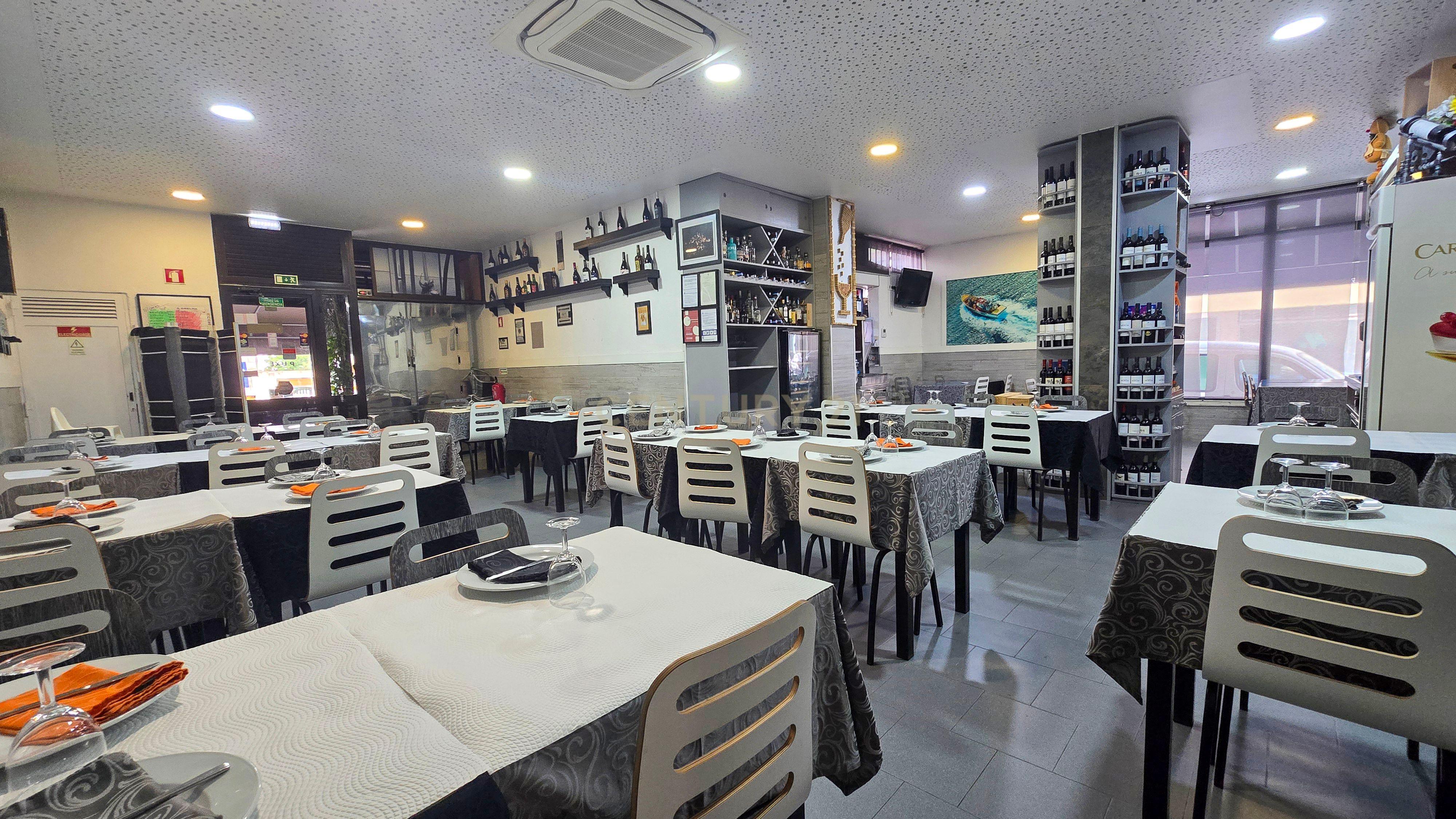 Fotografia 4 de Oportunidade de Negócio – Restaurante / Churrasqueira em Pleno Funcionamento em L. A. Velha