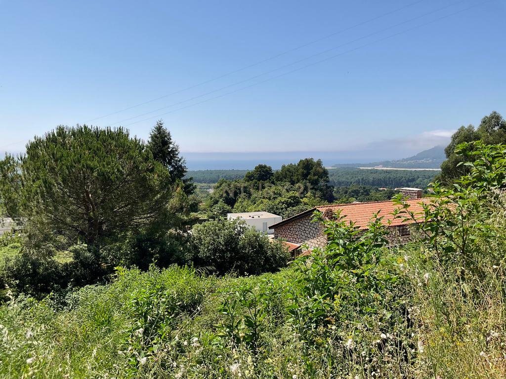 Deslumbrante Terreno com Vista Panorâmica em Cristelo, Caminha - Image 8