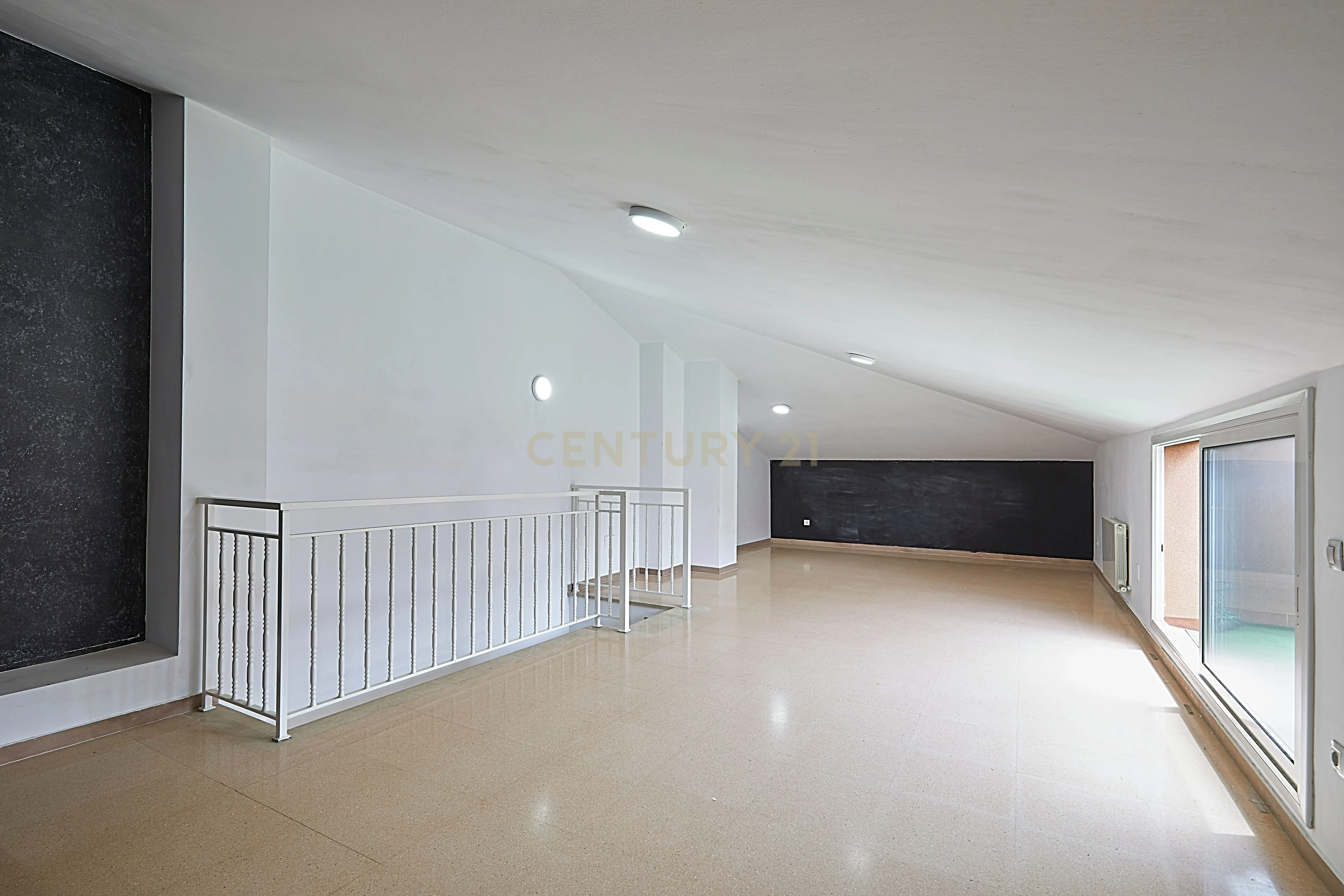- Image 11