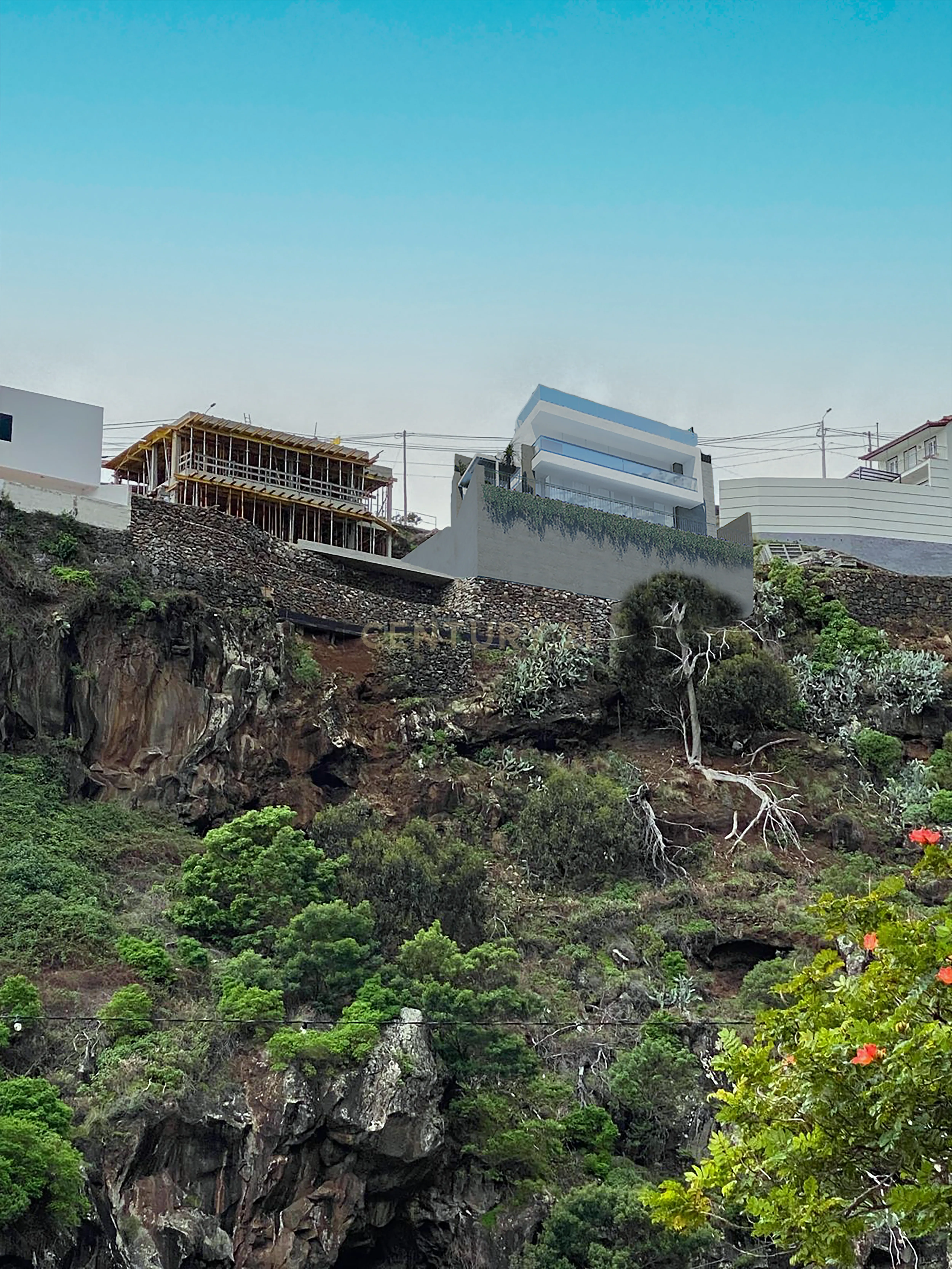Luxuosa Moradia Isolada com Piscina em Santa Cruz, Madeira - Image 30