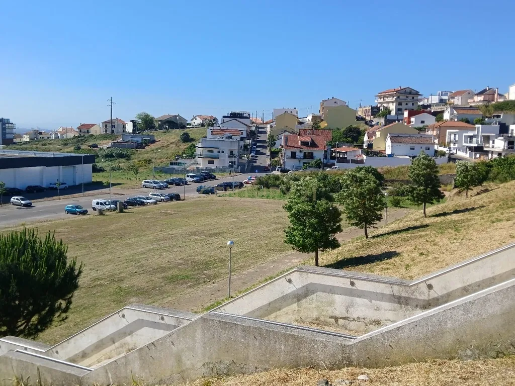 Oportunidade de Investimento, 2 Lotes Urbanos para Construção de Prédios - Image 5