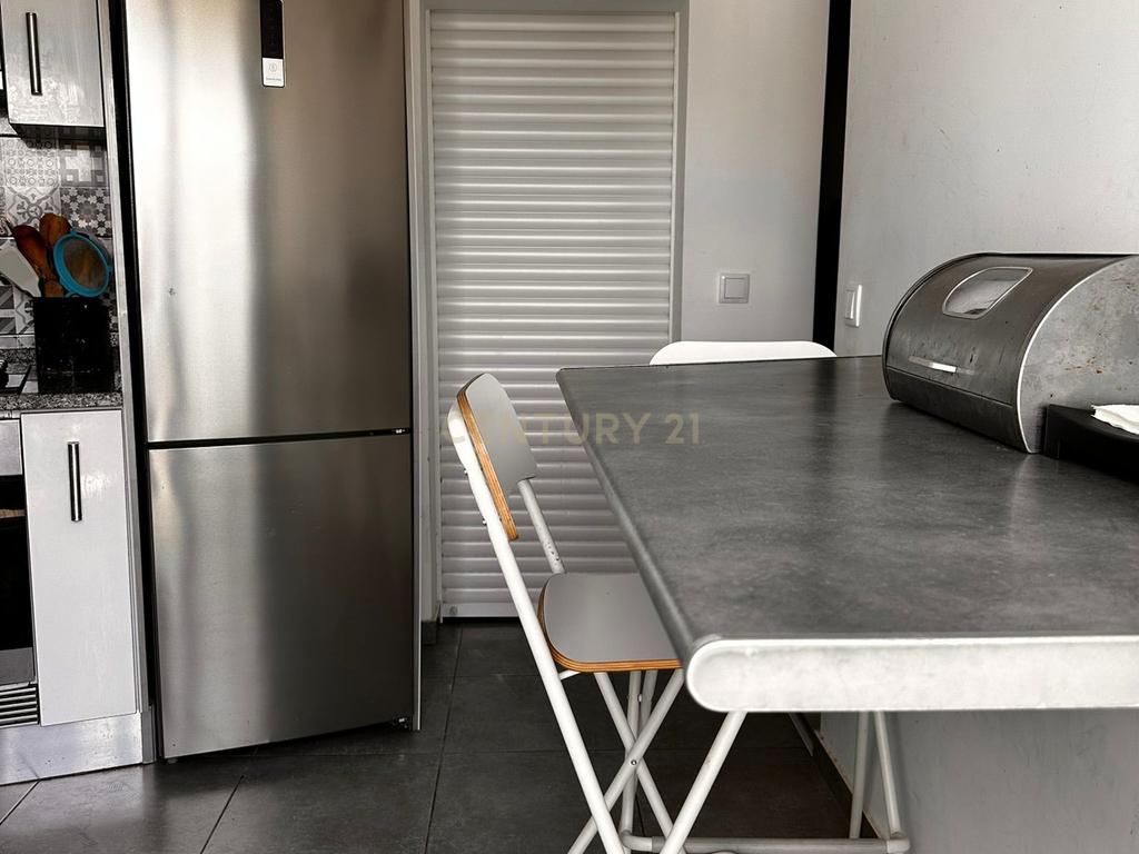 T2 Remodelado, Amora - Seixal - Image 9