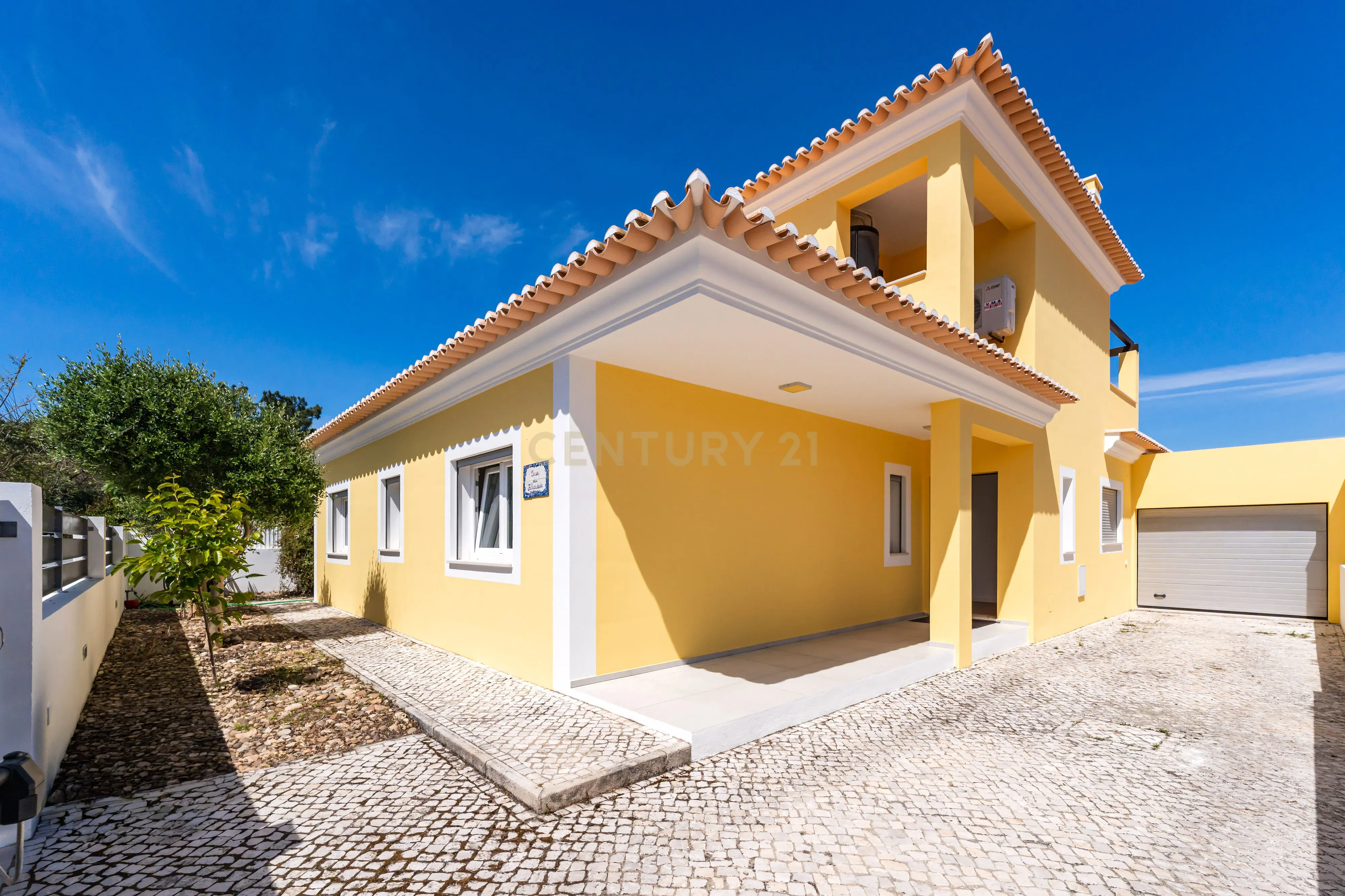 Fotografia 9 de Moradia isolada T4 C/ Piscina e Garagem Azeitão, LT Terreno 416 m2