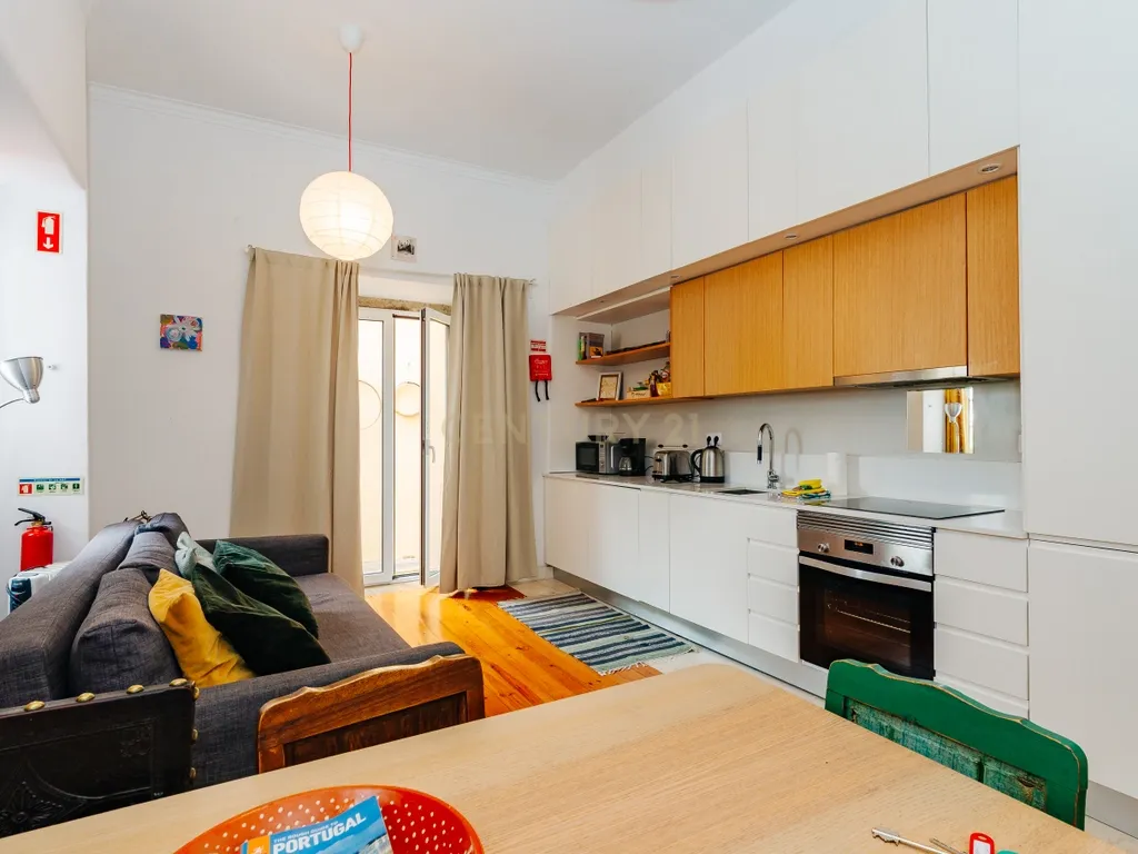 APARTAMENTO T2 - LOCALIZAÇÃO PREMIUM NO CORAÇÃO DE LISBOA - Image 31